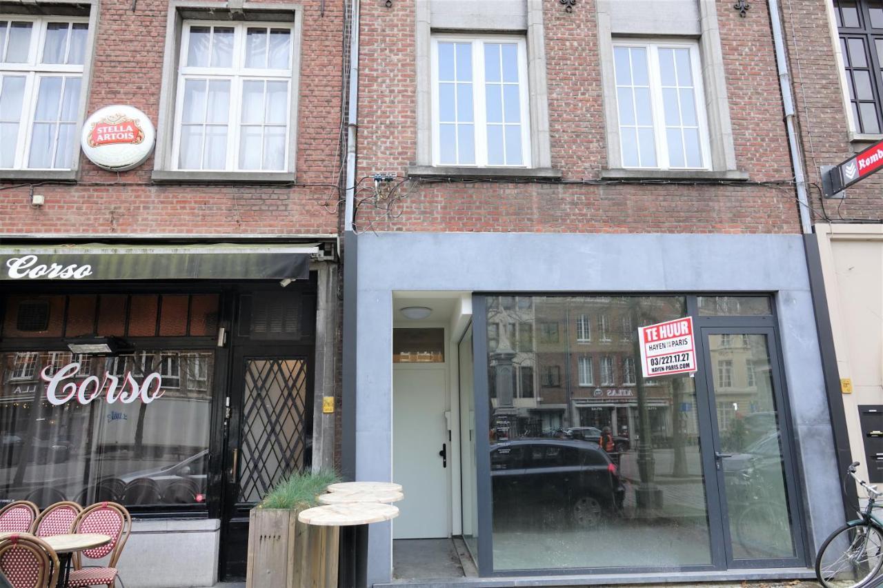 Historic City Centre At Vrijdagmarkt 18 C2 Appartement